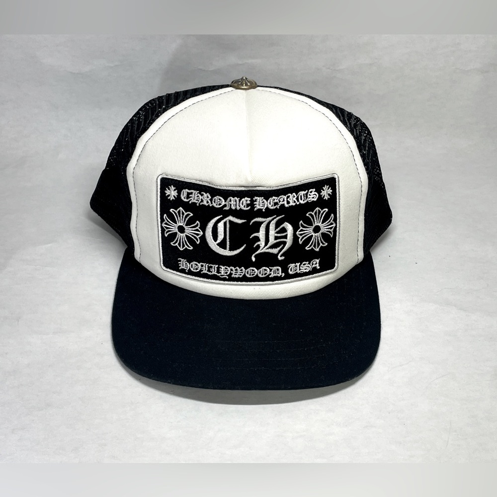Chrome Hearts Hollywood Trucker Hat (black/white)
